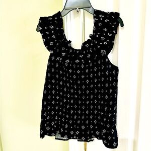 NWT smocked summer blouse